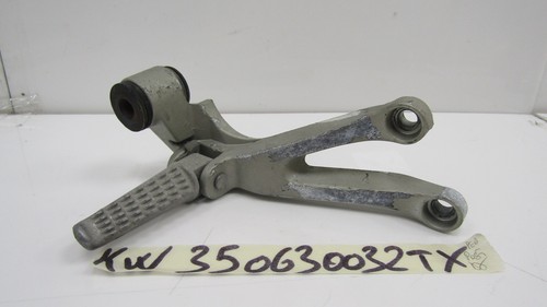 Right rear footrest - right,