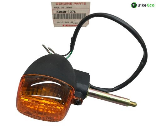 Right rear turn signal - rear,